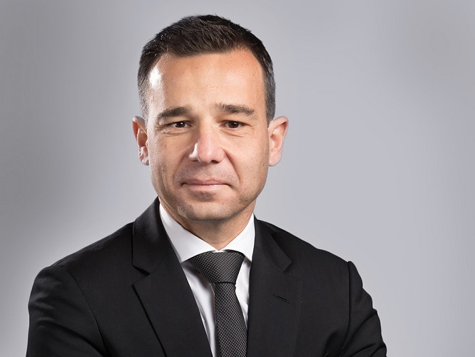Photographie de Xavier Viricel, consultant associé